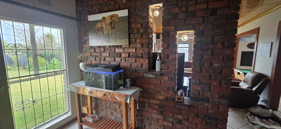 4 Bedroom Property for Sale in Hillcrest Northern Cape